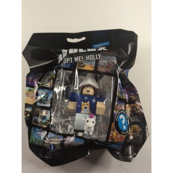Roblox Figure Series 1 Backpack Clips Adopt Me! Holly W/ Code! New - Picture 1 of 2